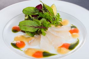 活平目の薄切りヴィネグレットソース